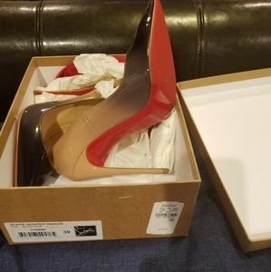 Authentic Christian Louboutin SO KATE ..Patent Lea
